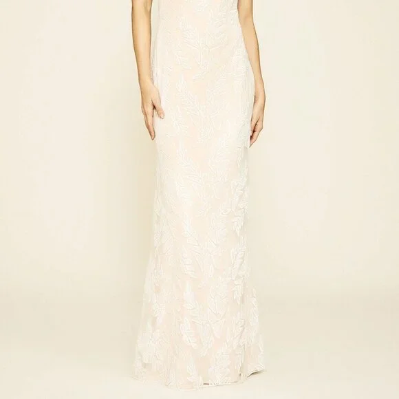 Tadashi Shoji Bridal Pippa Ivory/Petal Lace Applique Tulle Dress